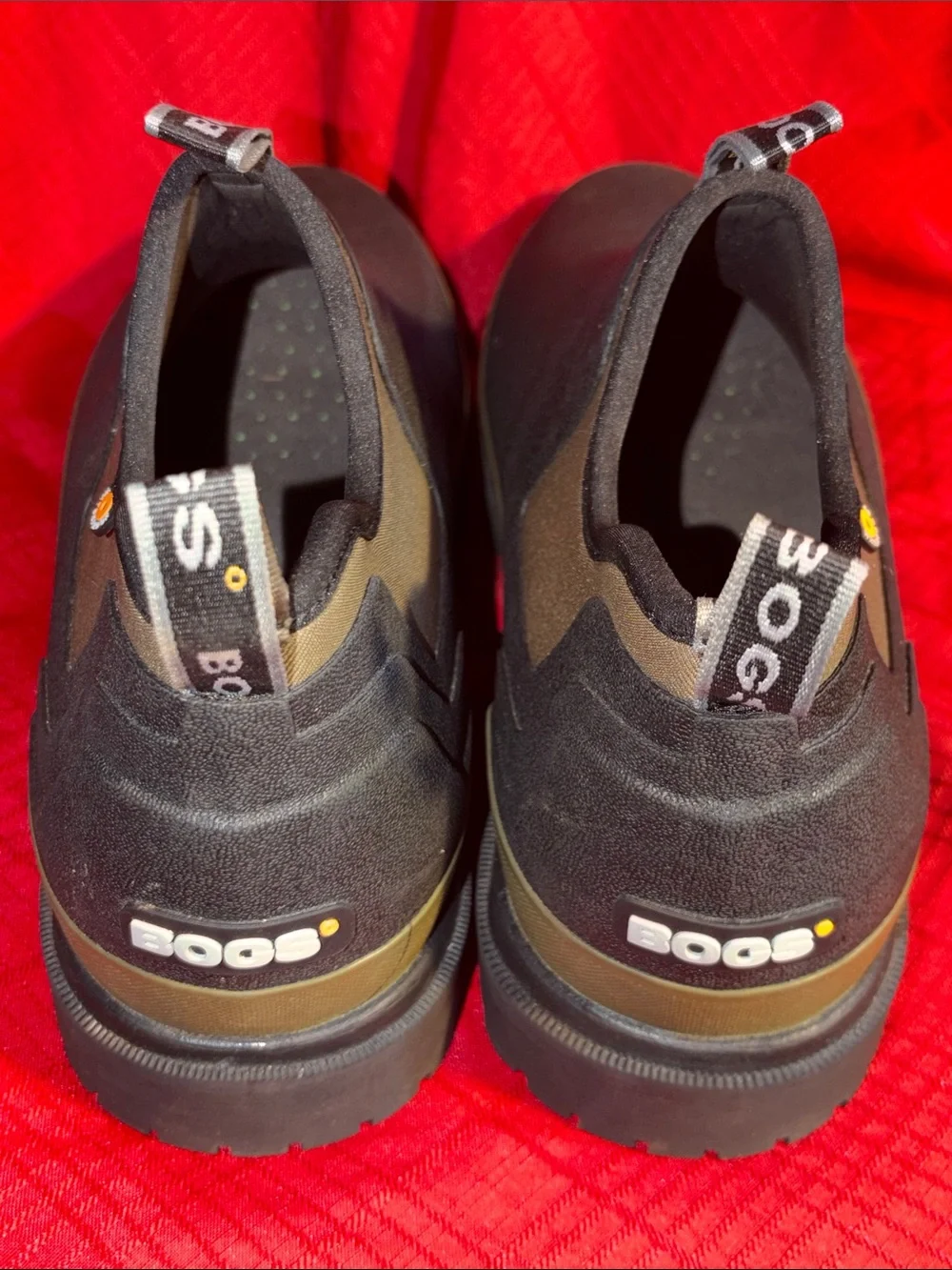 Men’s Size 13 BOGS TILLAMOOK BAY WATERPROOF SLIP-ON BOOTS